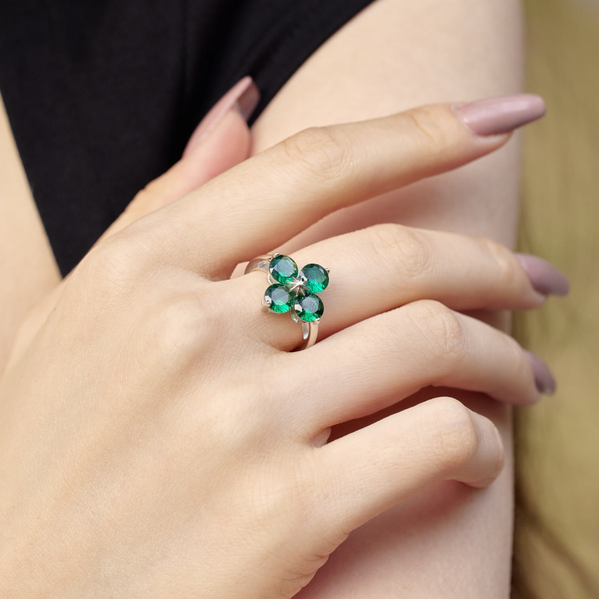[Regalia Jewelry]Four-Leaf Clover Eight-Pointed Star Ring