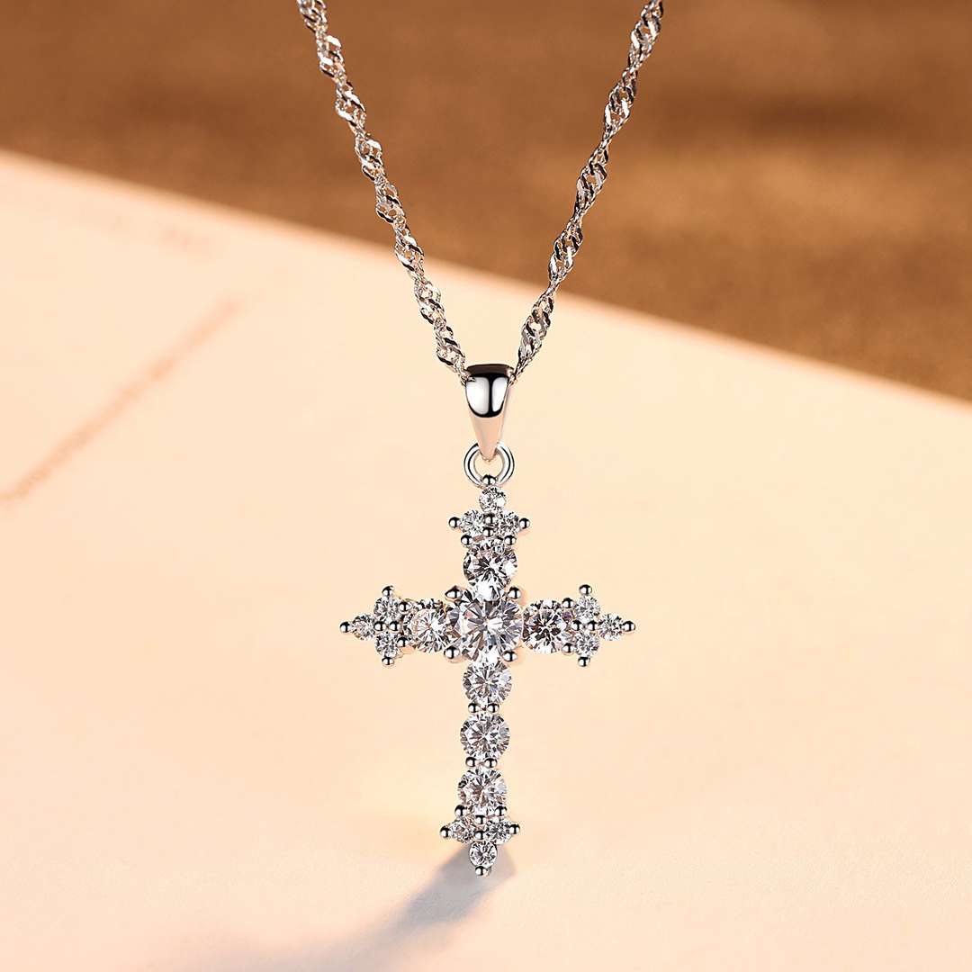 [Regalia Jewelry]Delicate Cross Shape Necklace