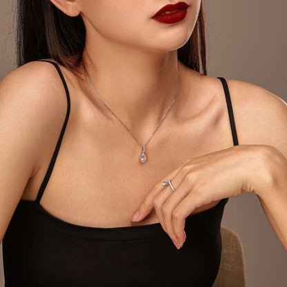 [Regalia Jewelry]Delicate Water Drop Shape Fashion Necklace