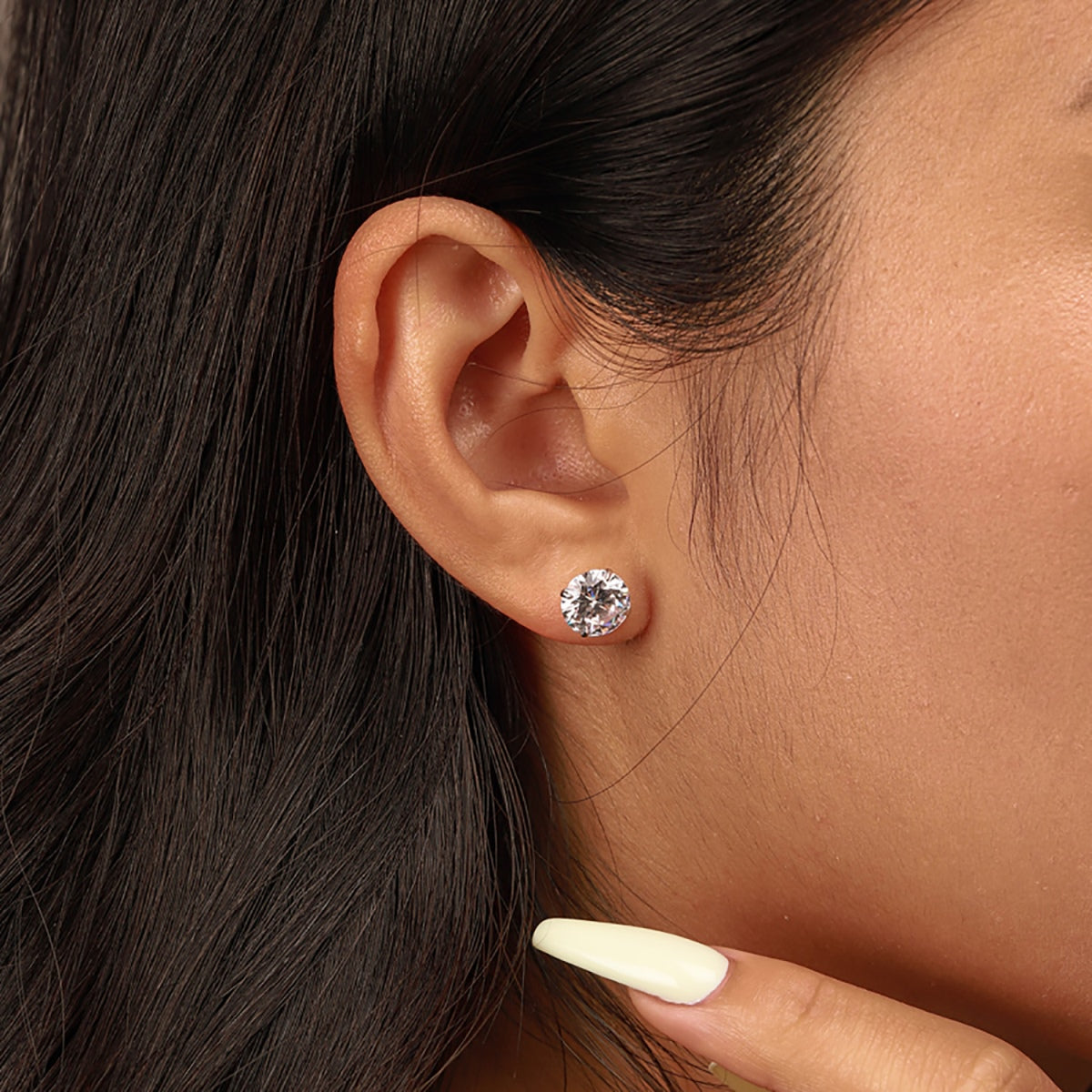 [Regalia Jewelry]Stylish Shiny Round Center Stone Stud Earrings