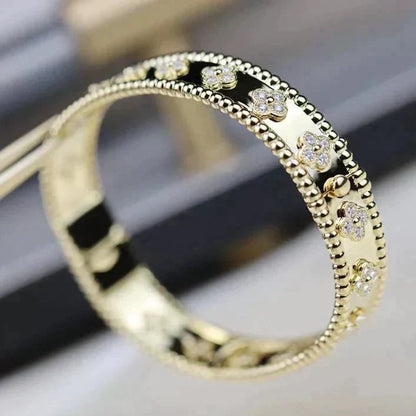[Regalia Jewelry]CLOVER BRACELET 8MM DIAMONDS
