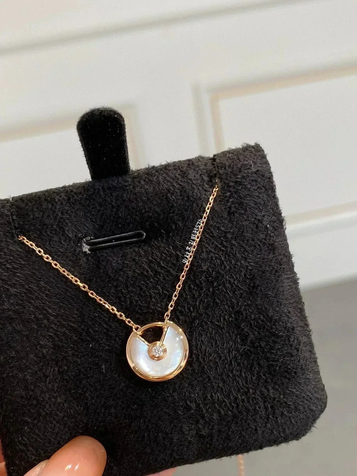 [Regalia Jewelry]AMULETTE ROSE GOLD MOP NECKLACE