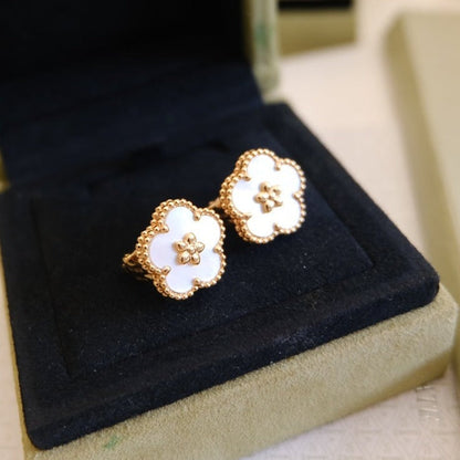 [Regalia Jewelry]LUCKY WHITE MOP EARRINGS