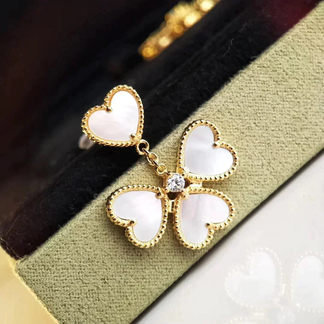 [Regalia Jewelry]CLOVER SWEET WHITE MOP EARRINGS