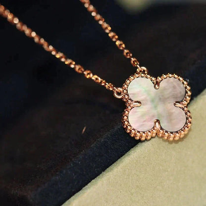 [Regalia Jewelry]CLOVER 15MM  GRAY MOTHER OF PEARL NECKLACE