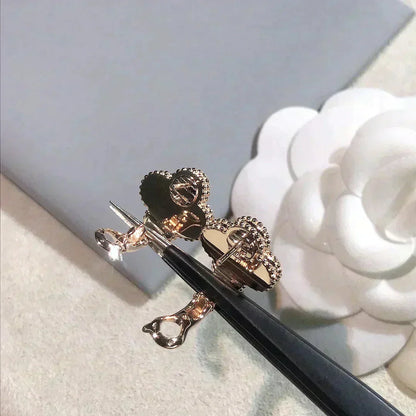 [Regalia Jewelry]CLOVER MEDIUM 1 MOTIFS  PINK MOP DIAMOND EARRINGS
