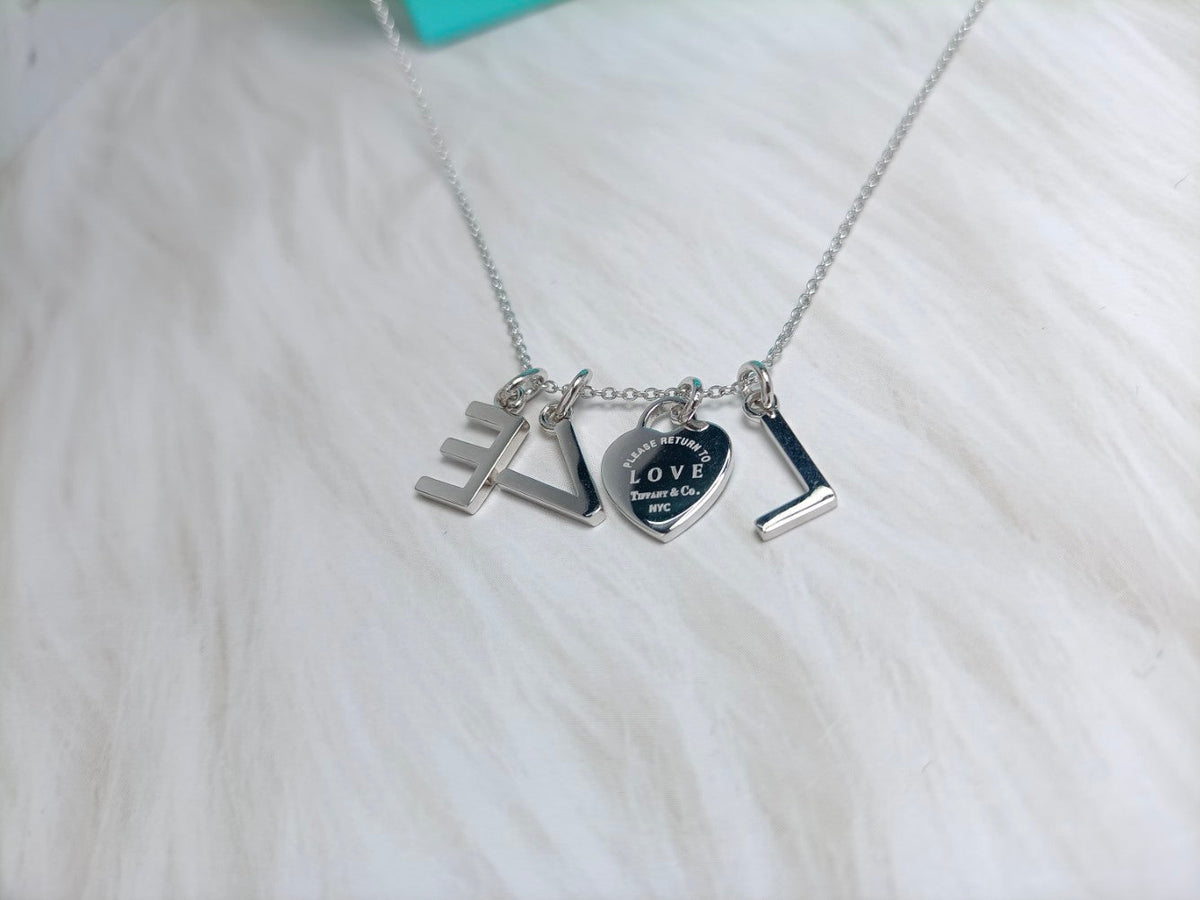 [Regalia Jewels]LOVE TEXT PEDANT NECKLACE