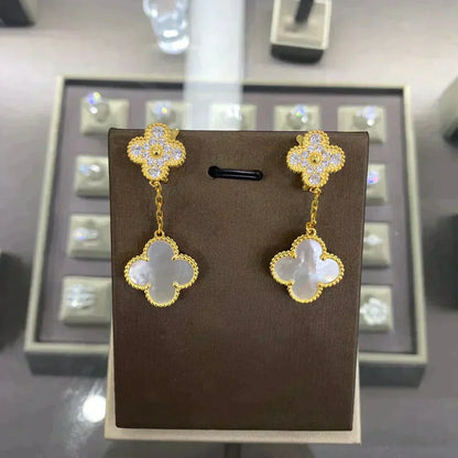 [Regalia Jewelry]CLOVER  2 MOTIFS  DIAMOND  EARRINGS (MULTIPLE CHOICESç´