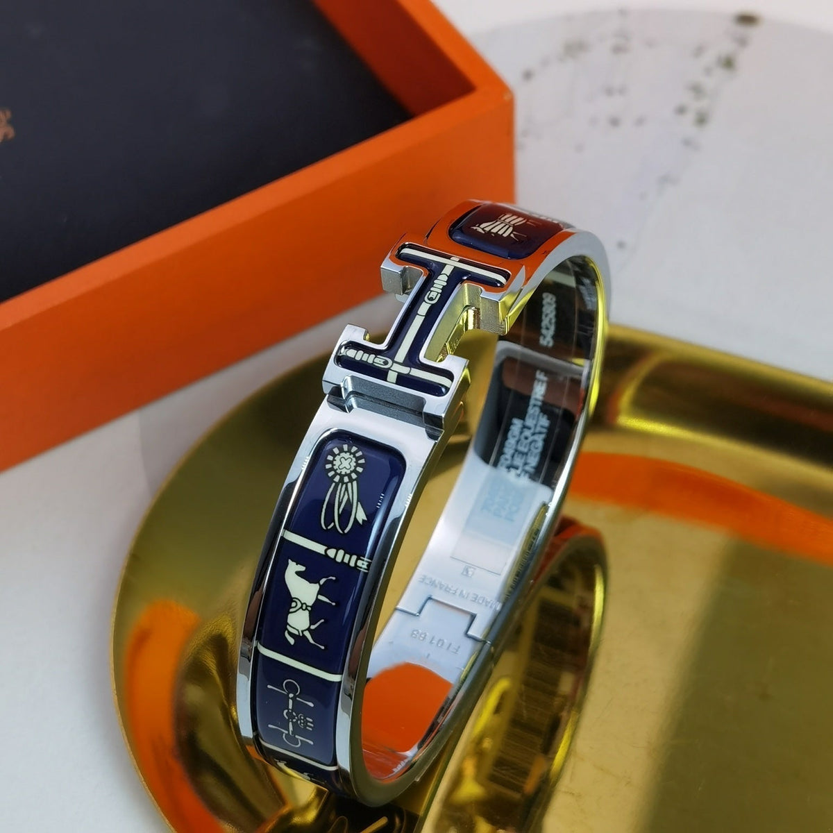 [Regalia Jewelry]H COUVERTURES DARK BLUE BRACELET