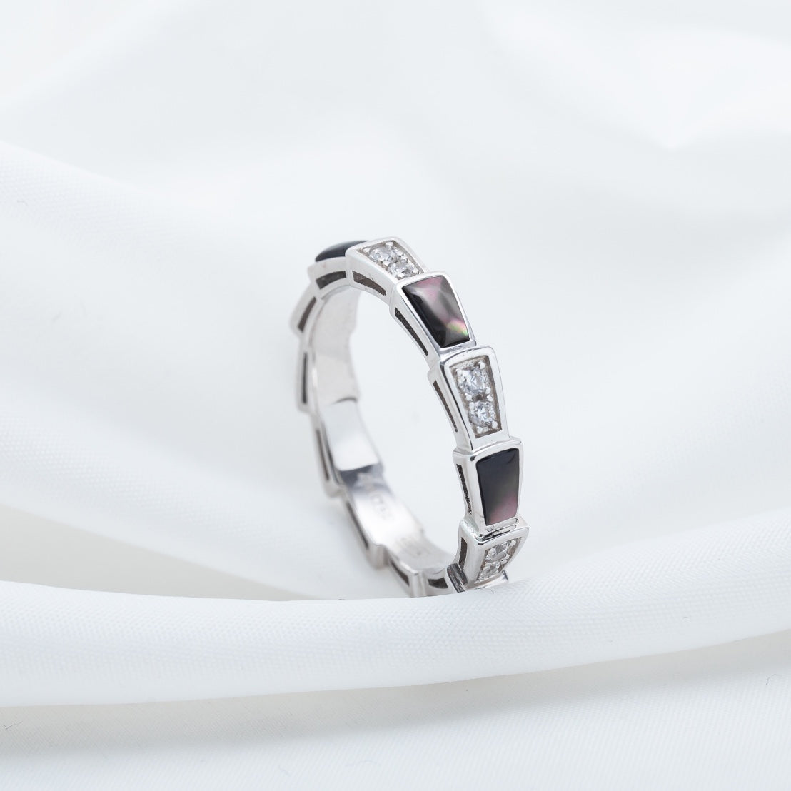 [Regalia Jewelry]SERPENTI RING SILVER  DIAMOND BLACK MOP 3MM