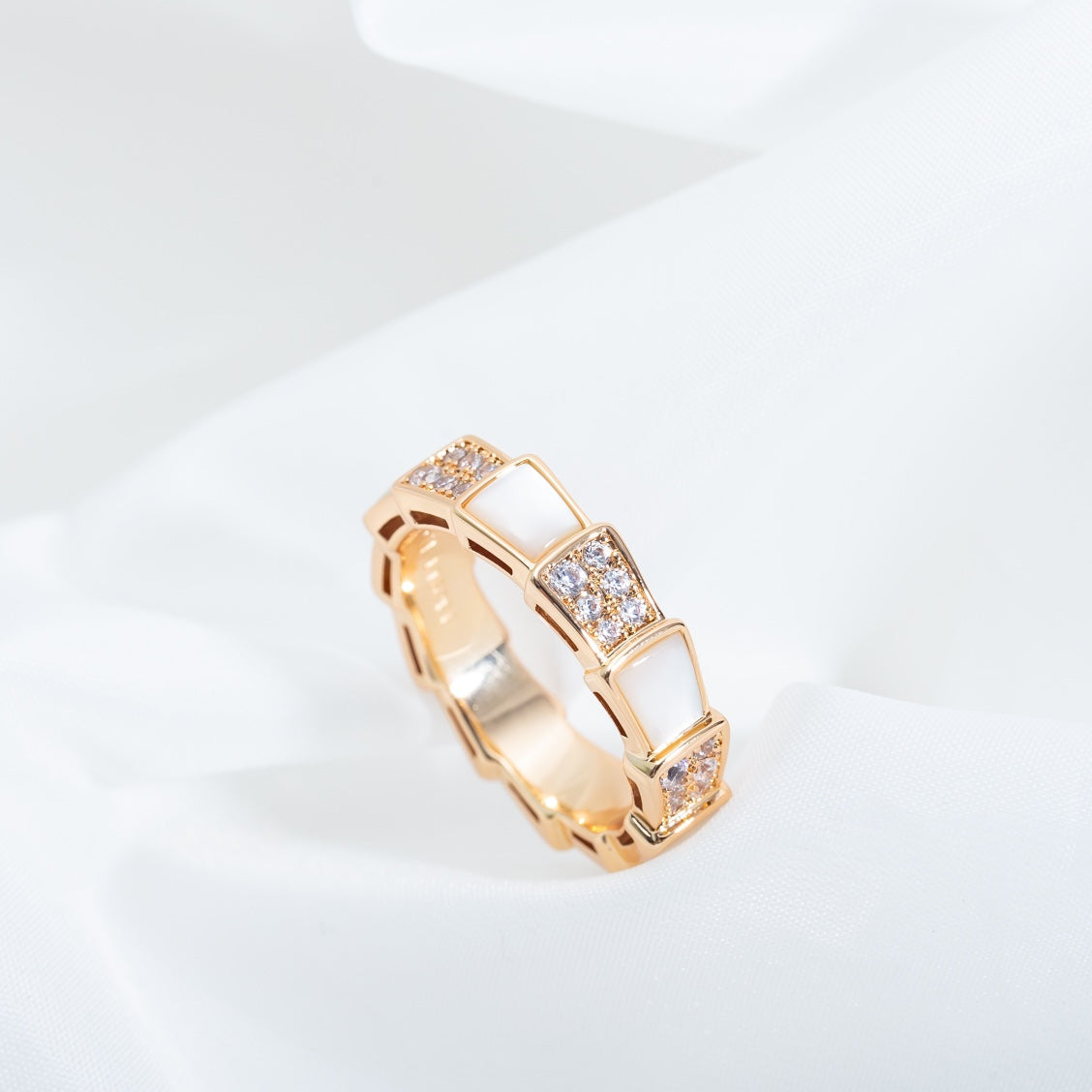 [Regalia Jewelry]SERPENTI RING PINK GOLD MOP DIAMOND PAVED 4MM