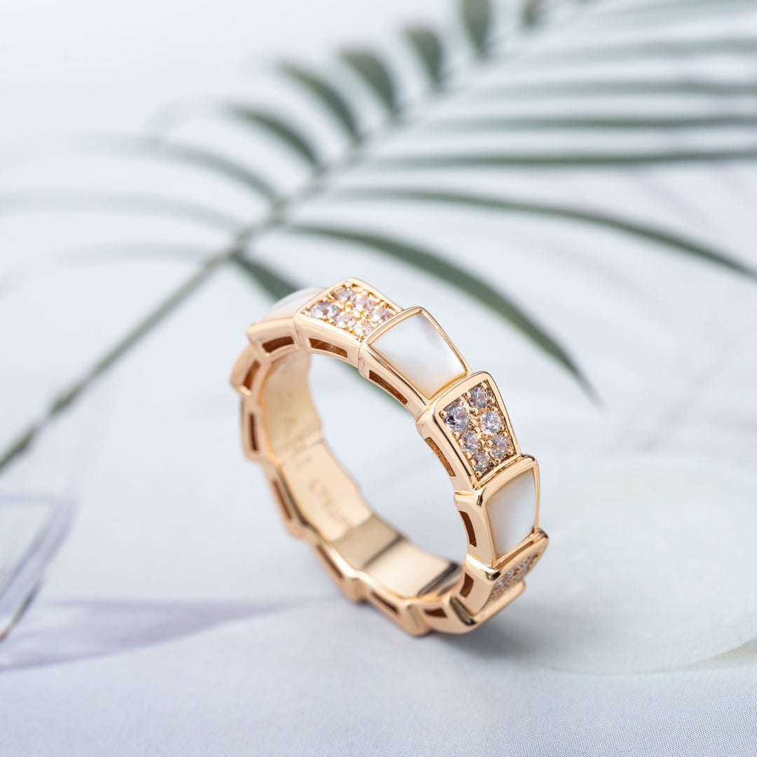 [Regalia Jewelry]SERPENTI RING PINK GOLD MOP DIAMOND PAVED 4MM