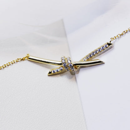 [Regalia Jewels]KNOT NECKLACE GOLD DIAMONDS