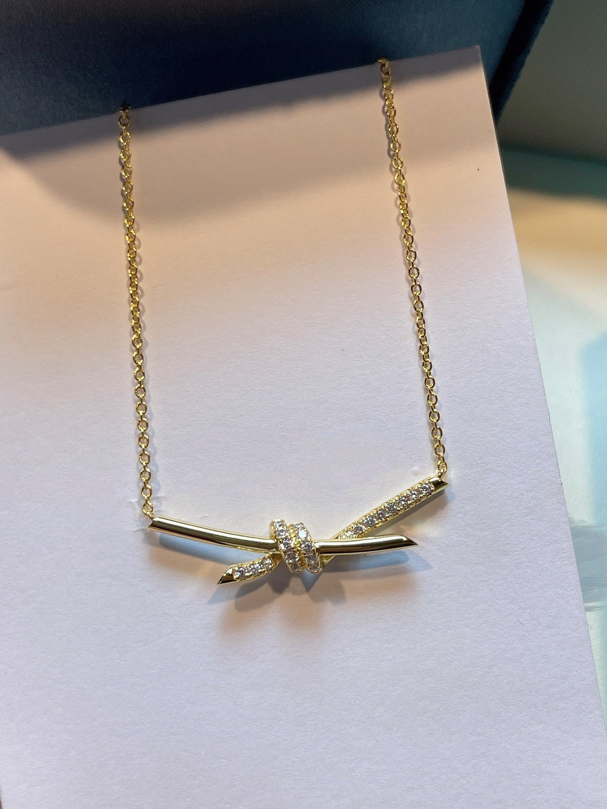 [Regalia Jewels]KNOT NECKLACE GOLD DIAMONDS
