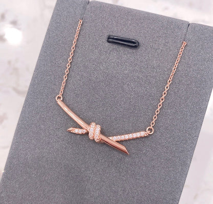 [Regalia Jewels]KNOT NECKLACE DIAMONDS