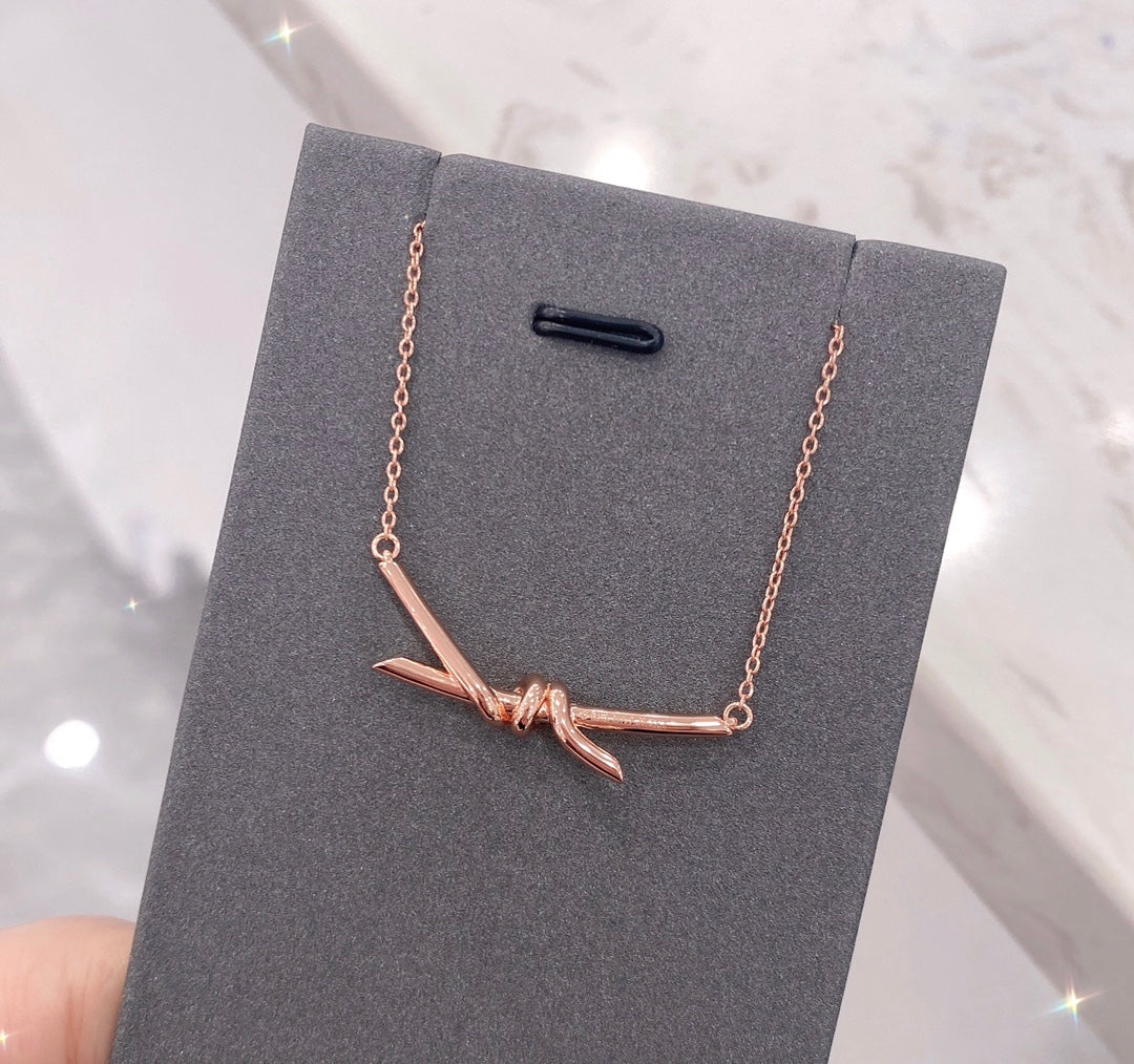 [Regalia Jewels]KNOT NECKLACE DIAMONDS