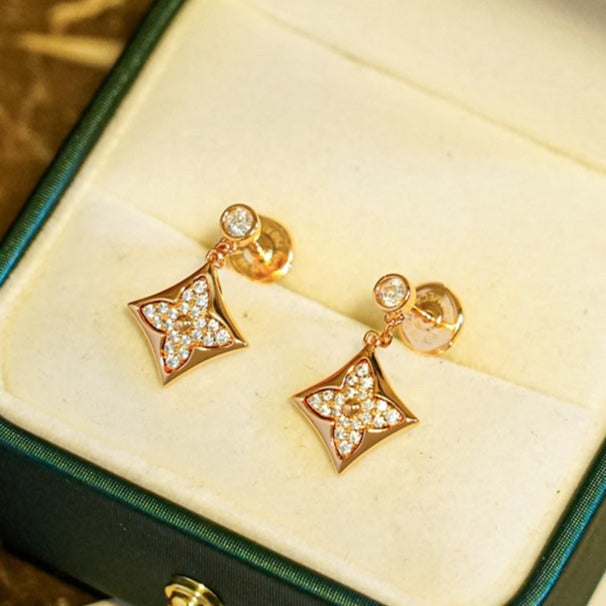 [Regalia Jewelry]STAR DIAMONDS EARRINGS GOLD