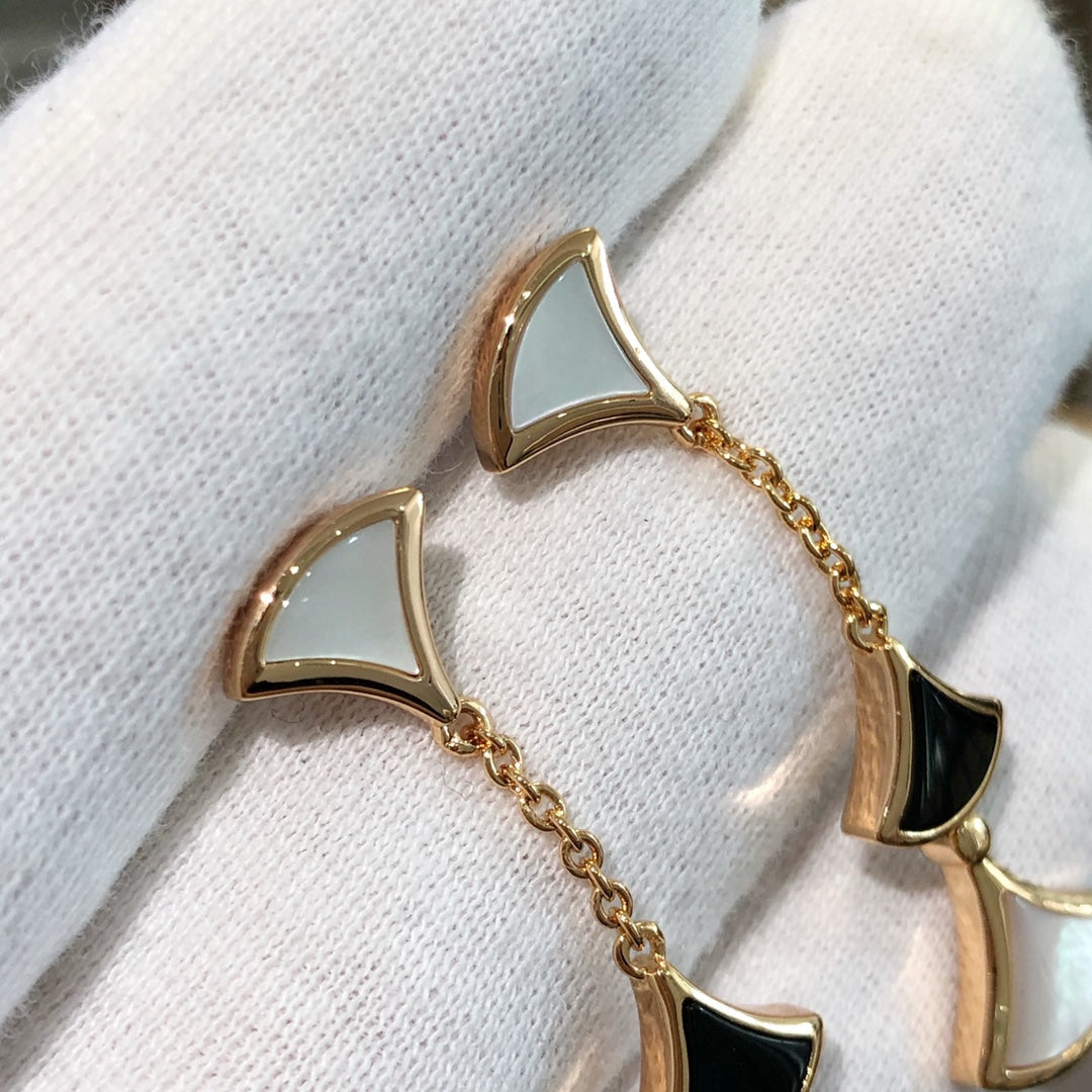[Regalia Jewelry]DREAM EARRINGS 3 MOTIFS ONYX MOP PINK GOLD
