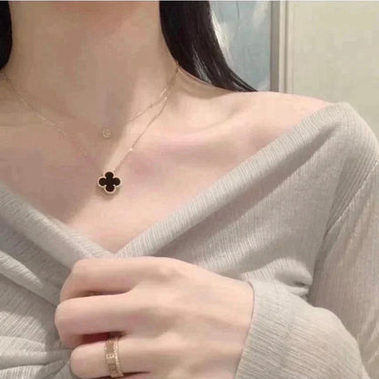 [Regalia Jewelry]CLOVER 15MM BLACK ONYX SINGLE FLOWER NECKLACE