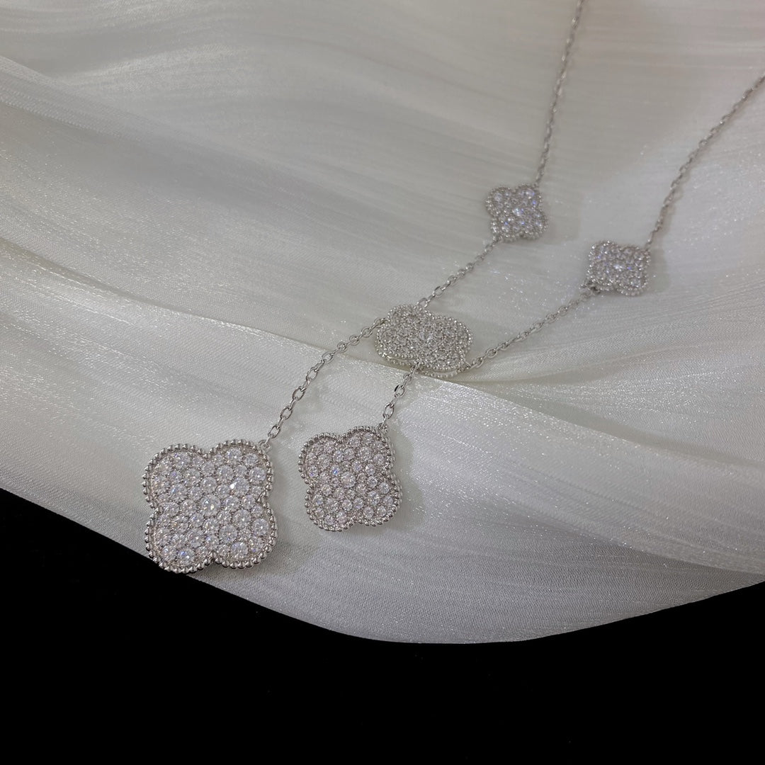 [Regalia Jewelry]CLOVER 5 MOTIFS SILVER DIAMONDS NECKLACE