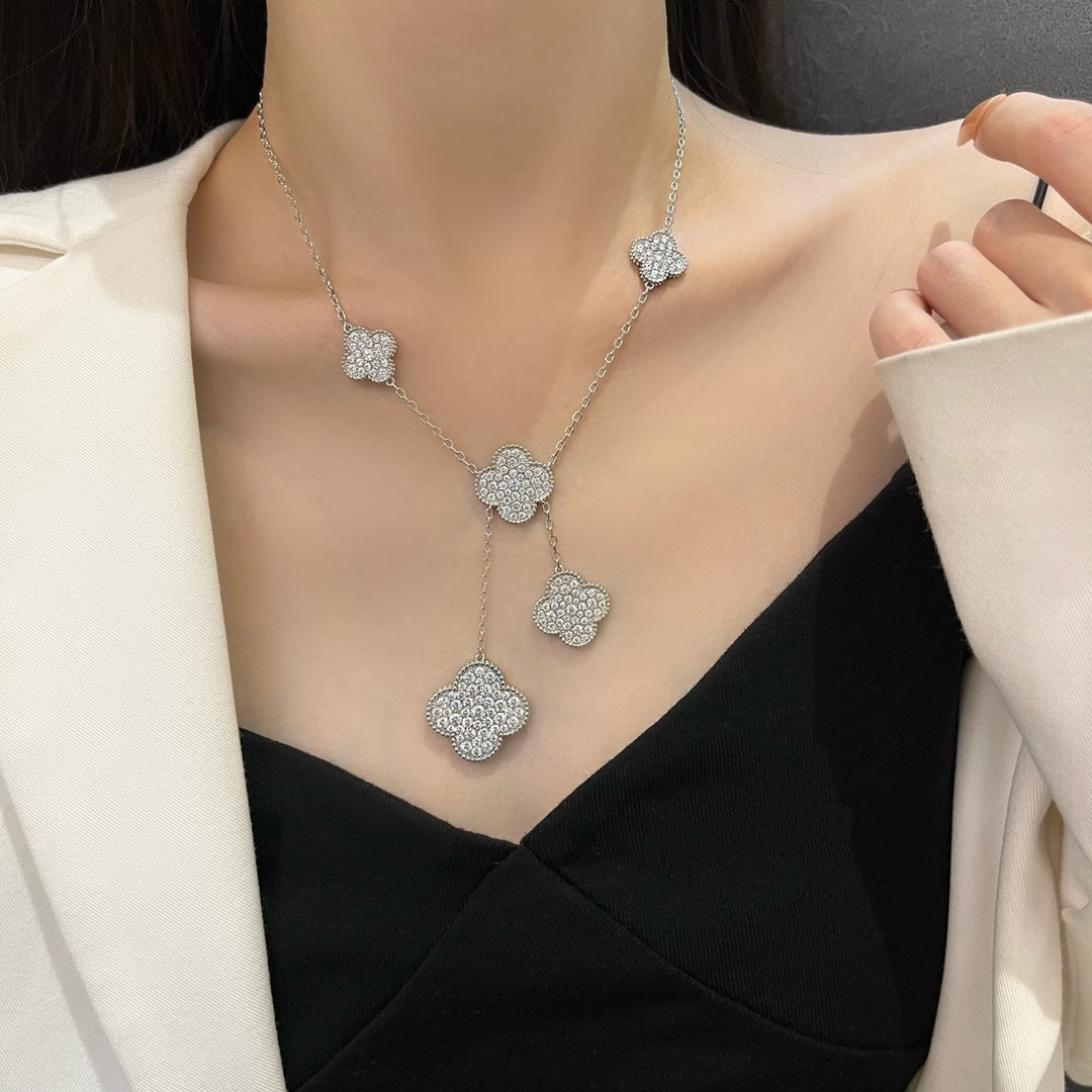 [Regalia Jewelry]CLOVER 5 MOTIFS SILVER DIAMONDS NECKLACE
