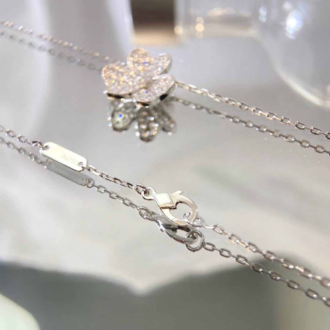 [Regalia Jewelry]FLOWER DIAMOND NECKLACE