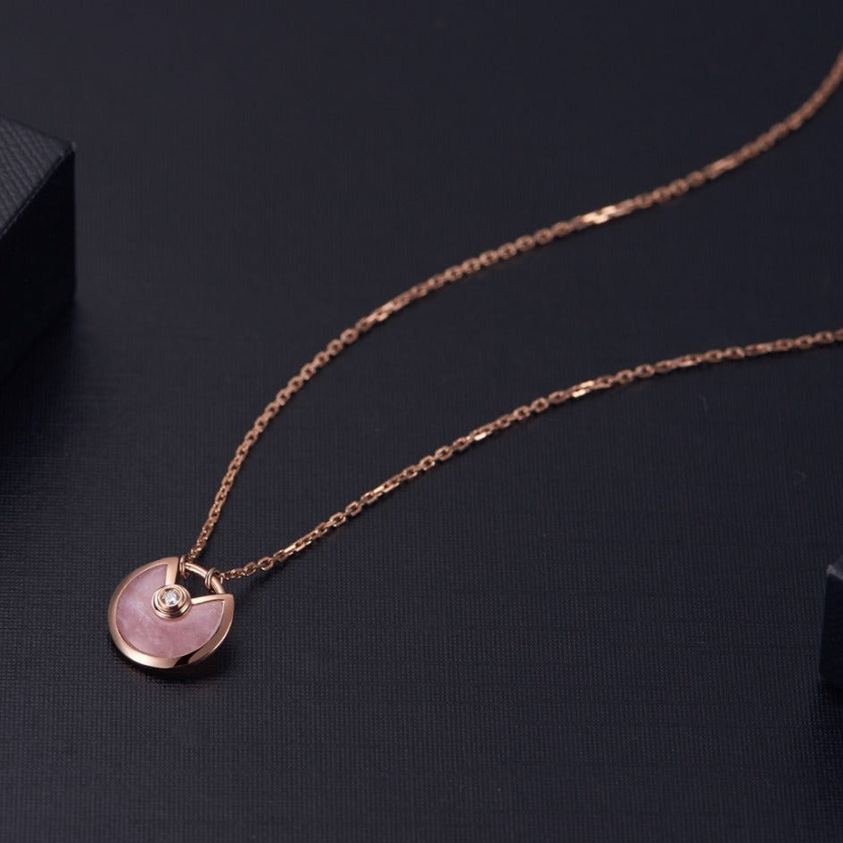 [Regalia Jewelry]AMULETTE ROSE GOLD PINK MOP NECKLACE