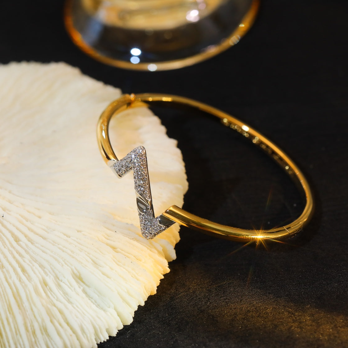 [Regalia Jewelry]VOLTE UPSITE DOWN GOLD DIAMOND BRACELET