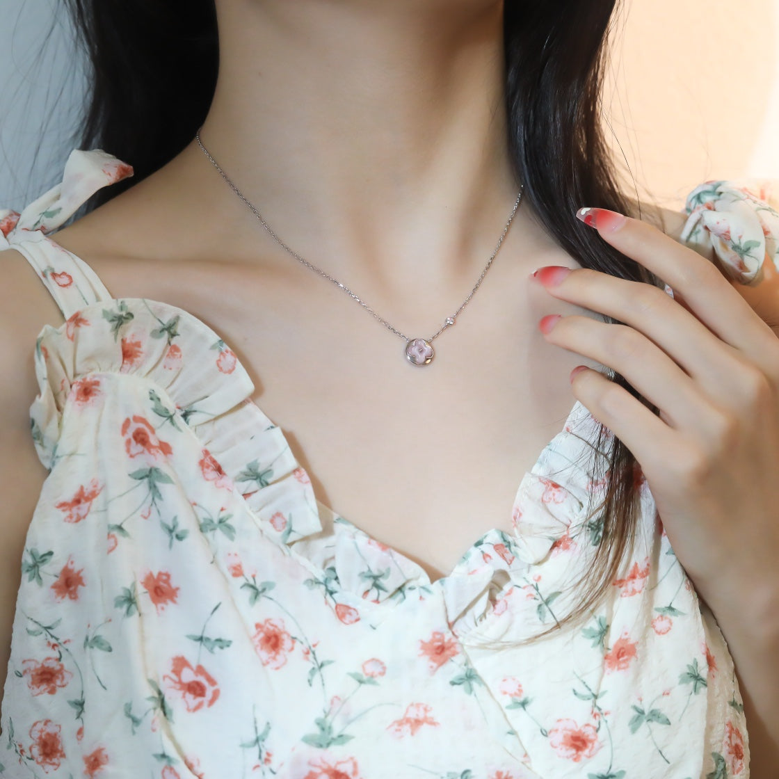 [Regalia Jewelry]SUN PEDANT PINK GOLD 1 DIAMOND NECKLACE