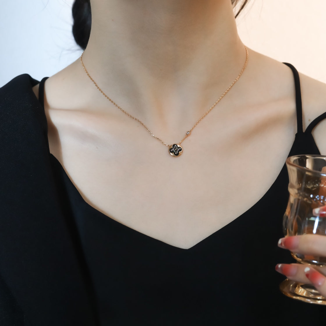 [Regalia Jewelry]SUN PEDANT PINK GOLD 1 DIAMOND NECKLACE