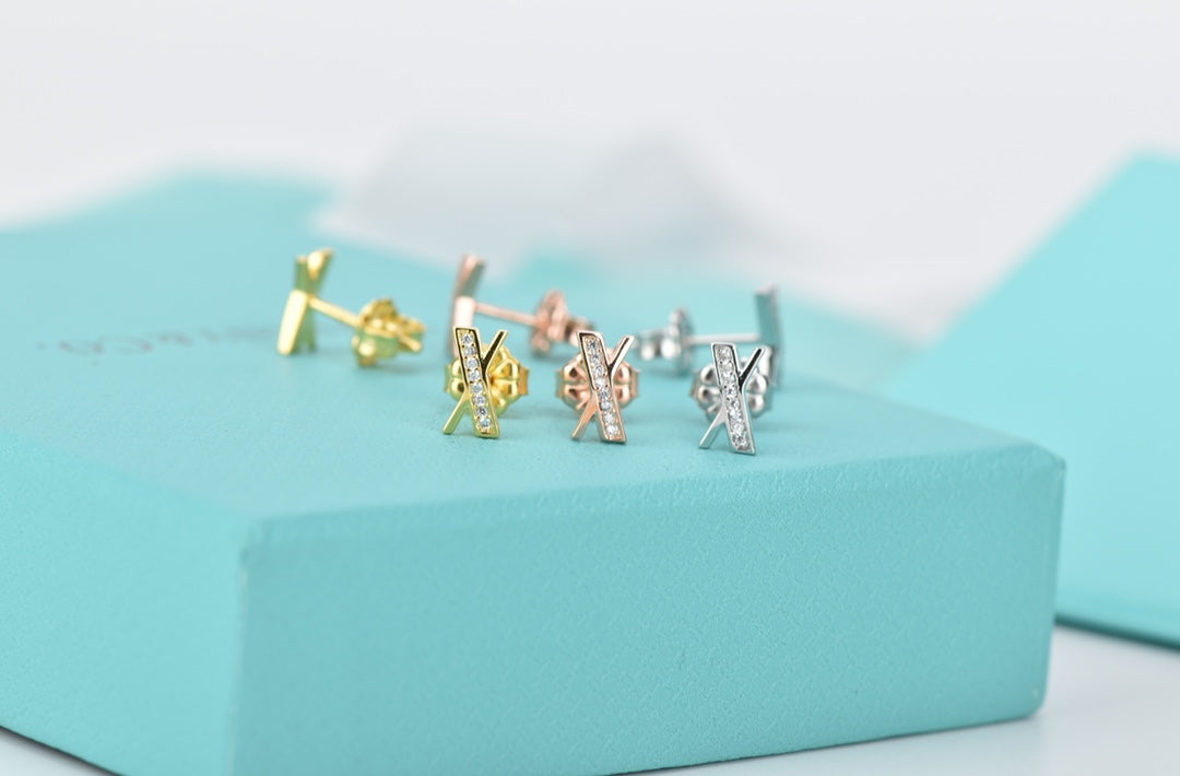 [Regalia Jewels]ATLAS DIAMOND STUD EARRINGS