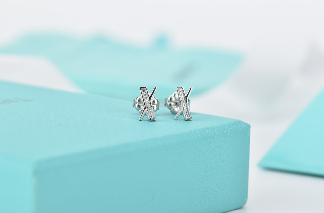 [Regalia Jewels]ATLAS DIAMOND STUD EARRINGS