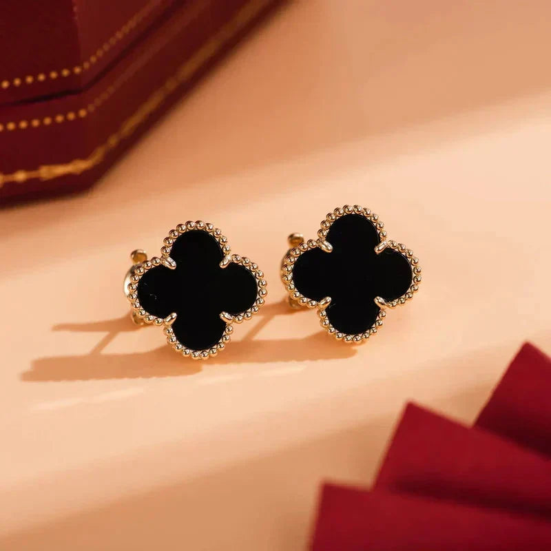 [Regalia Jewelry]CLOVER MEDIUM 1 MOTIFS  ONYX STUD EARRINGS