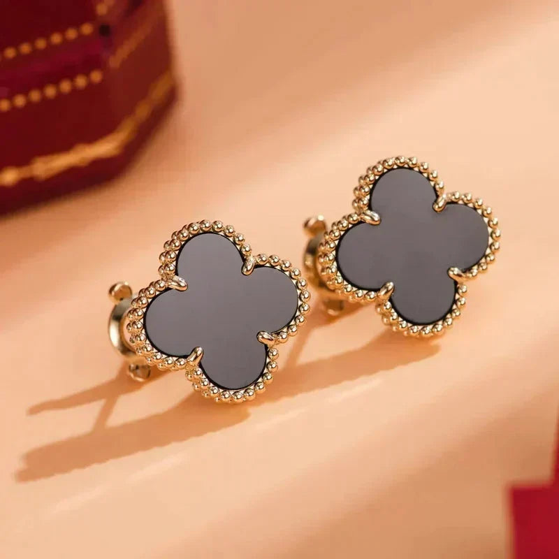 [Regalia Jewelry]CLOVER MEDIUM 1 MOTIFS  ONYX STUD EARRINGS