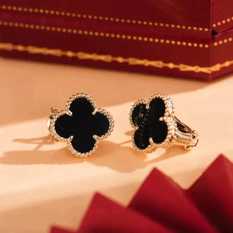 [Regalia Jewelry]CLOVER MEDIUM 1 MOTIFS  ONYX STUD EARRINGS