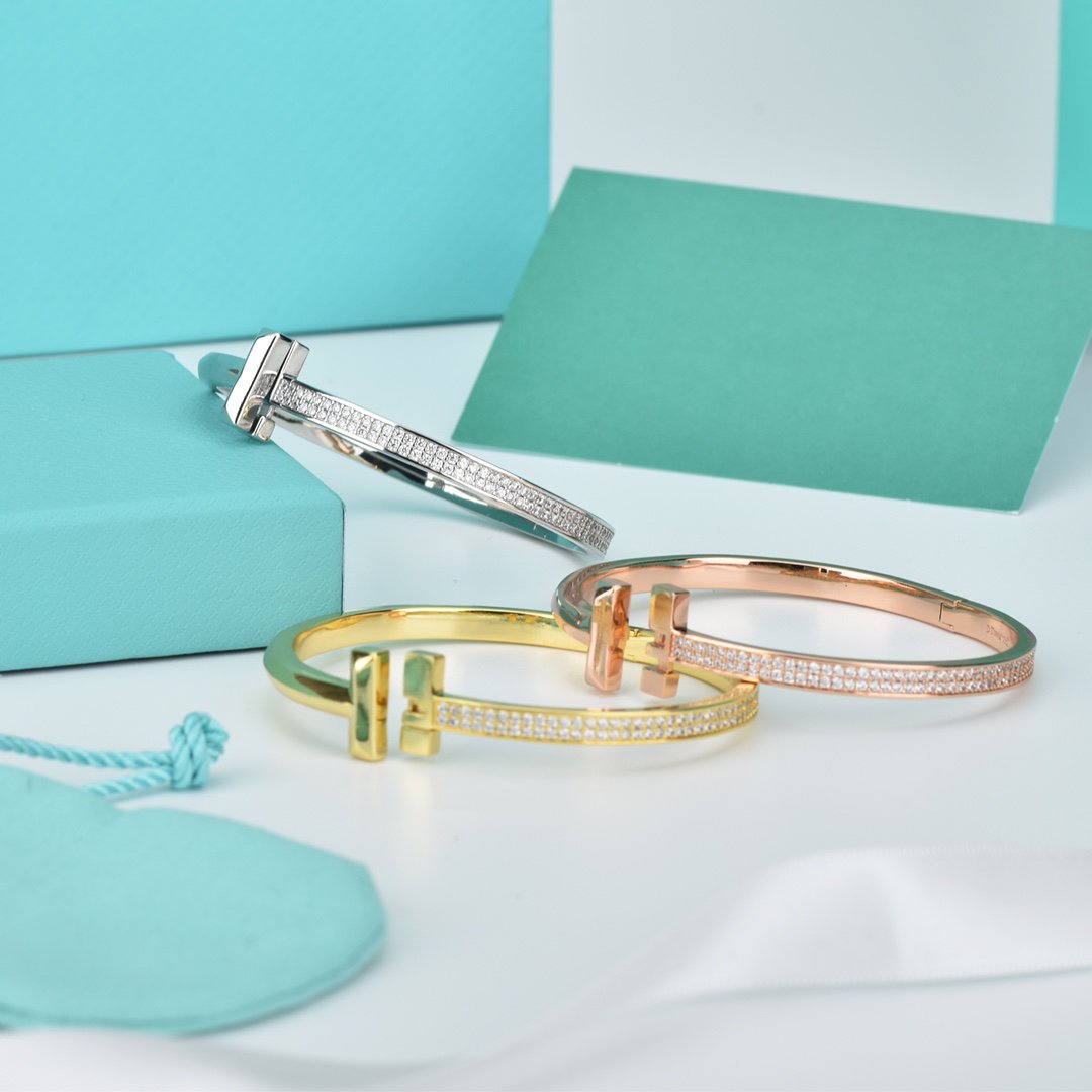 [Regalia Jewels]WIDE DIAMONDS HINGED BANGLE
