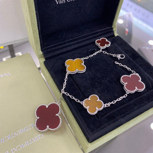 [Regalia Jewelry]CLOVER 5 MOTIFS SIVLER CARNELIAN TIGER EYE BRACELET