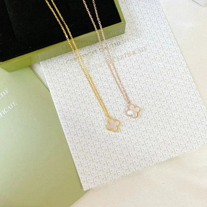 [Regalia Jewelry]CLOVER MINI 9.5MM WHITE MOTHER-OF-PEARL NECKLACE