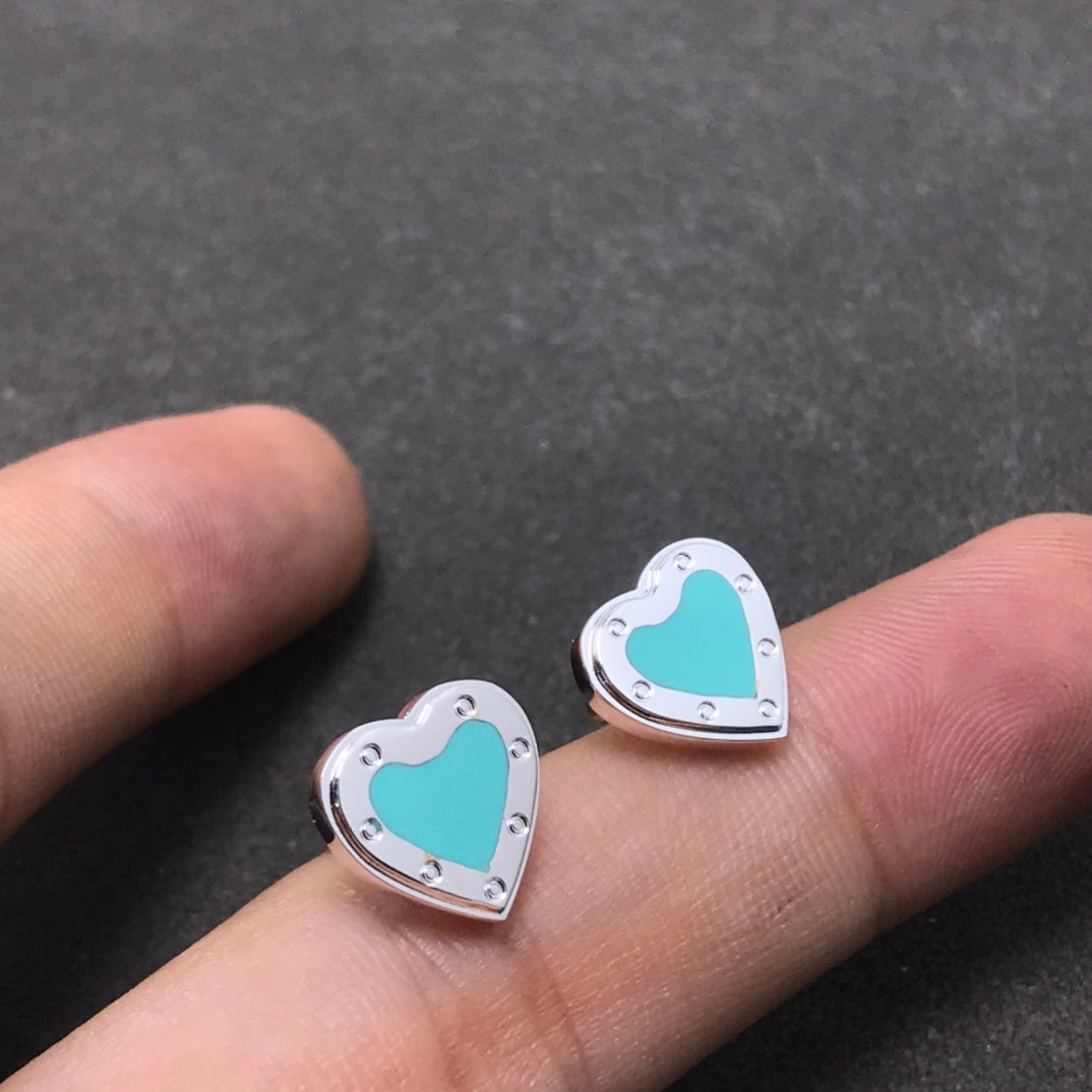 [Regalia Jewels]HEART STUD SILVER EARRINGS