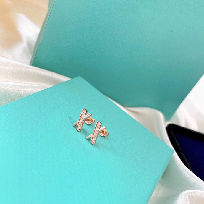 [Regalia Jewels]X EARRINGS ROSE GOLD DIAMONDS