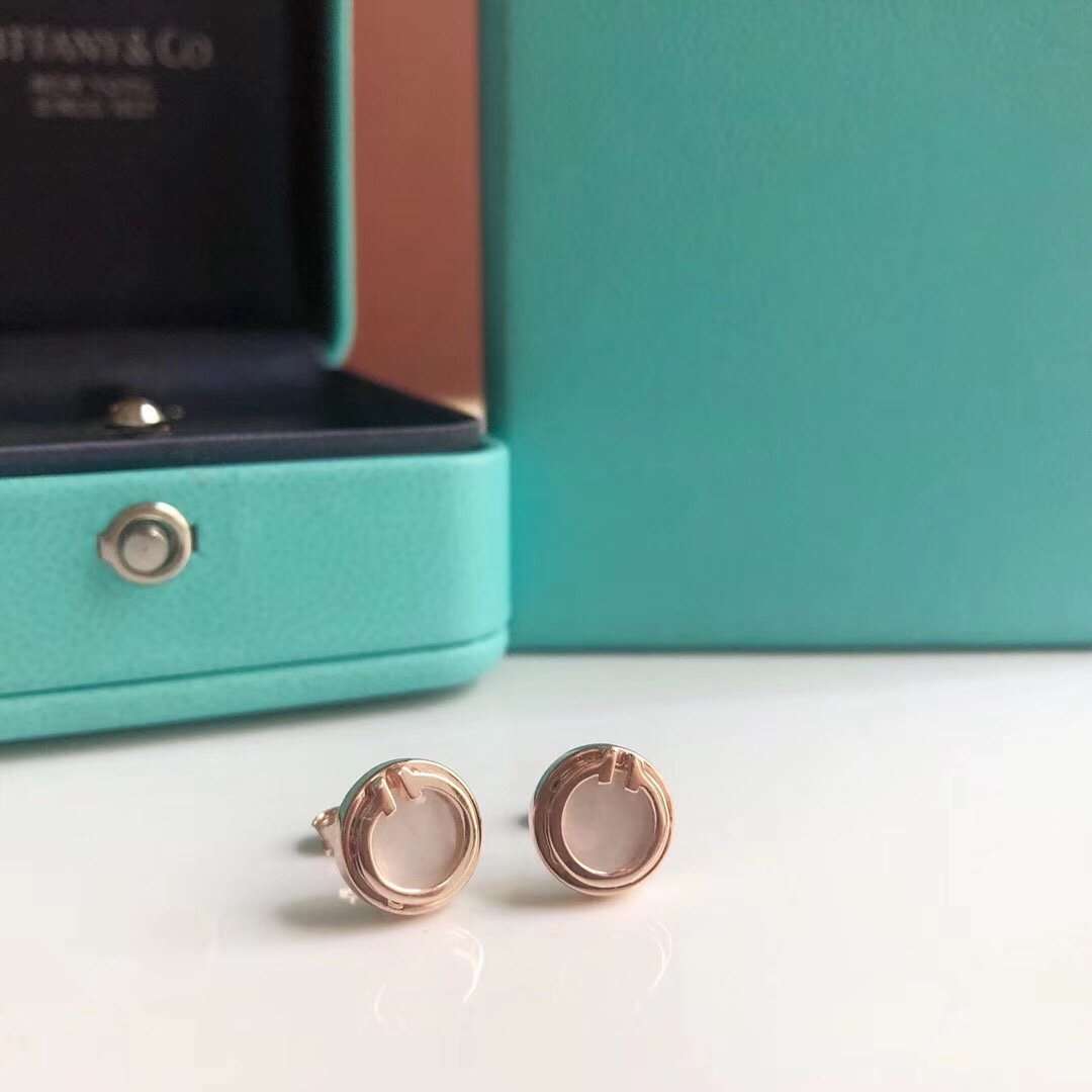 [Regalia Jewels]PEARL CIRCLE EARRINGS MOTHER