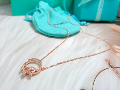 [Regalia Jewels]DIAMOND VINE CIRCLE PENDANT PLATINUM NECKLACE