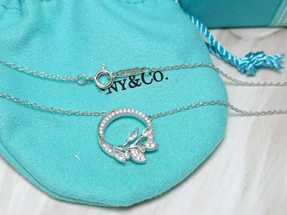 [Regalia Jewels]DIAMOND VINE CIRCLE PENDANT PLATINUM NECKLACE