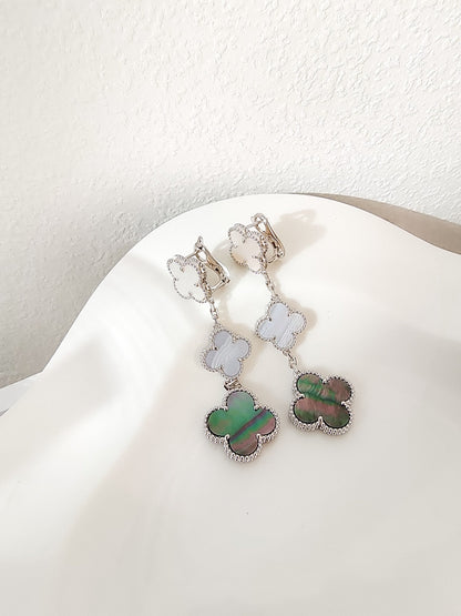 [Regalia Jewelry]CLOVER 3 MOTIFS CHALCEDONY DARK MOP SILVER EARRINGS