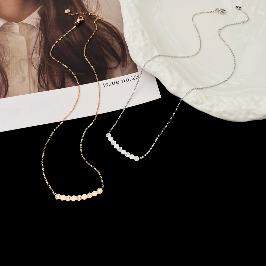 [Regalia Jewelry]BEE MY LOVE DIAMOND NECKLACE