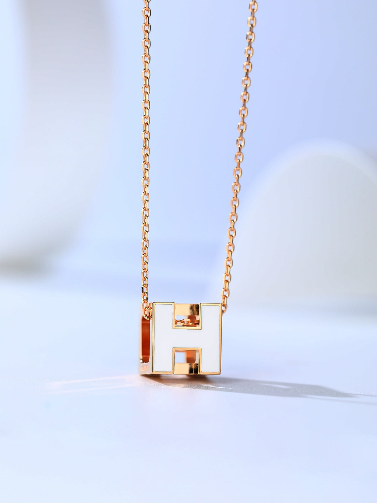 [Regalia Jewelry]H CAGE PINK GOLD NECKLACE
