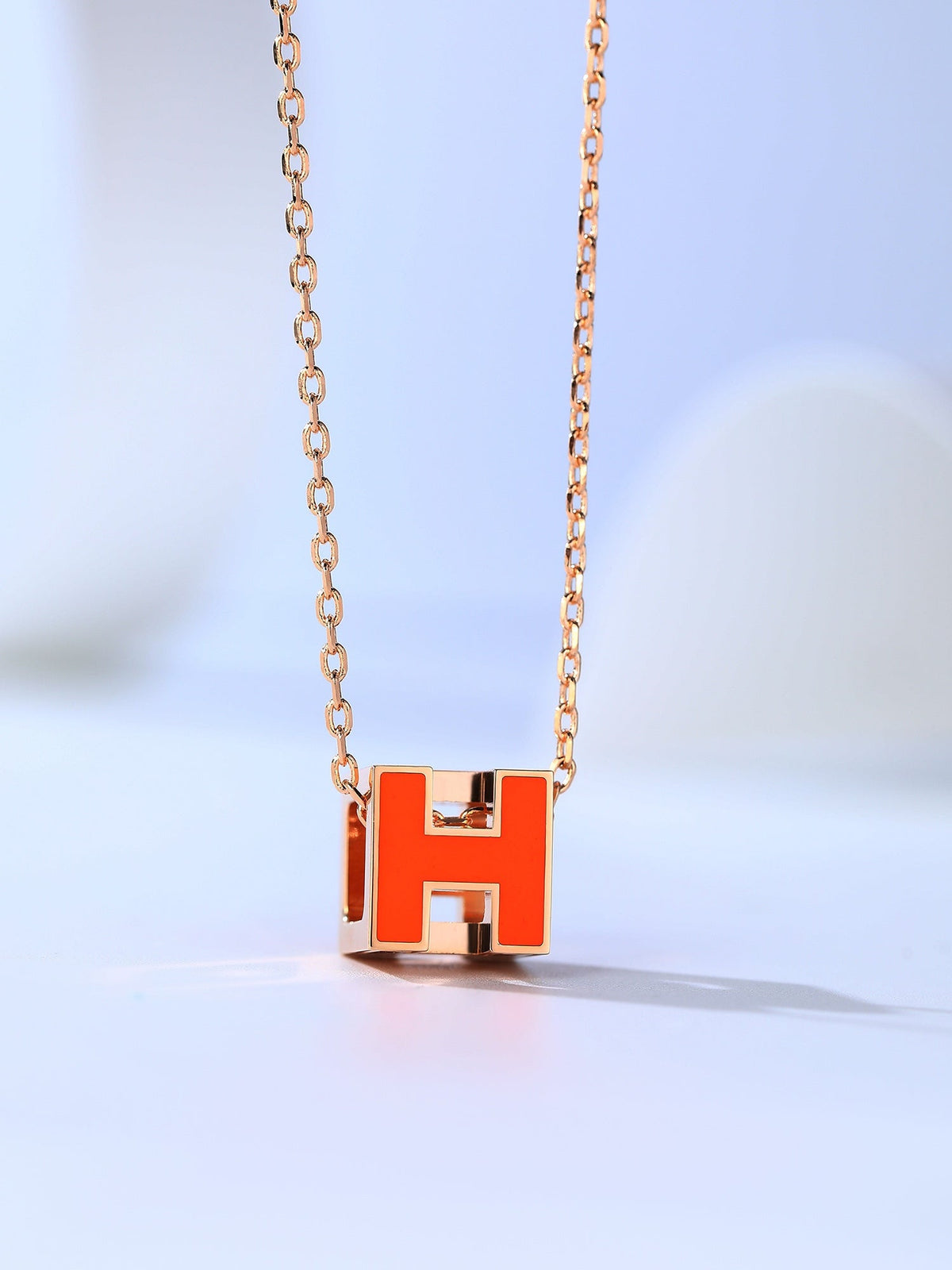 [Regalia Jewelry]H CAGE PINK GOLD NECKLACE