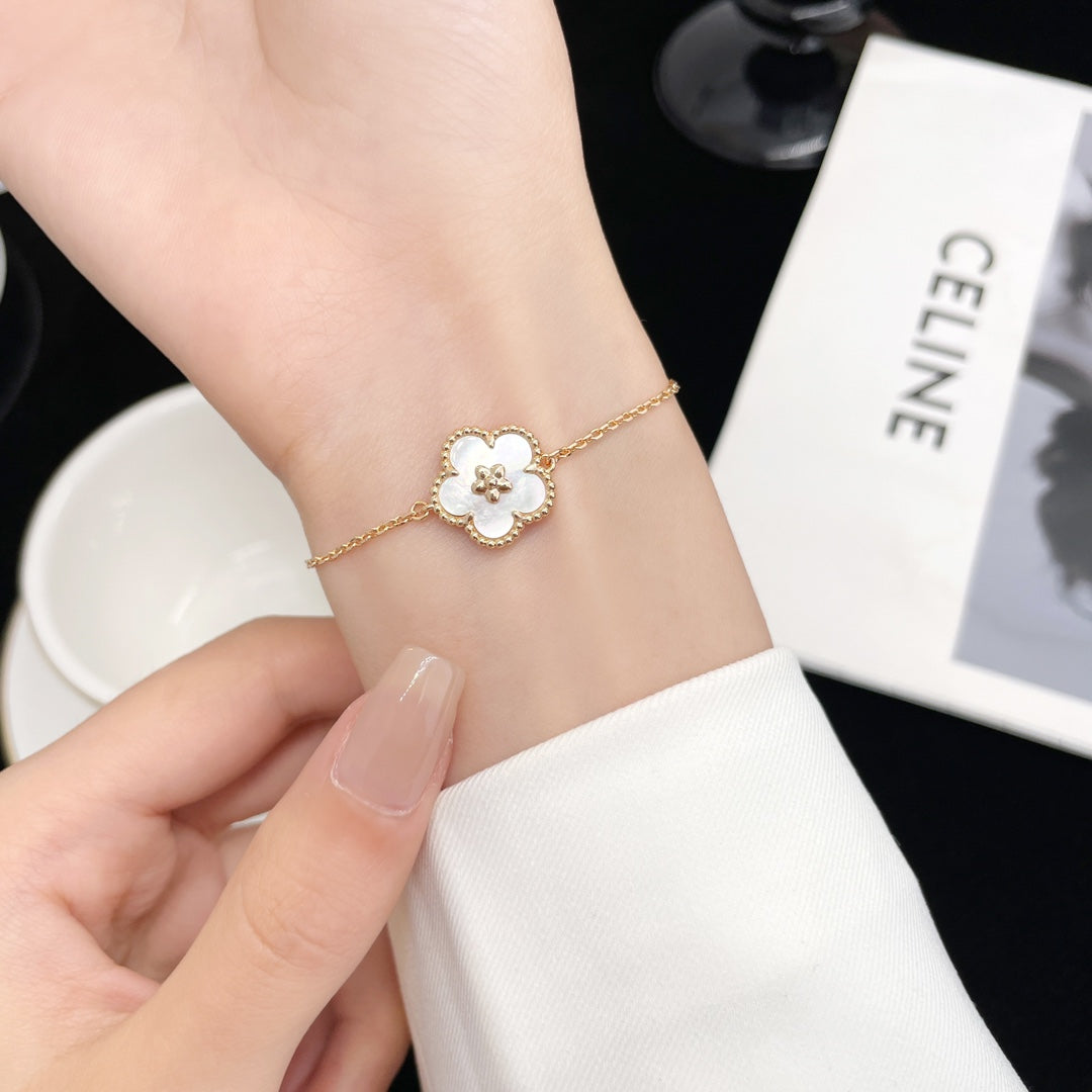[Regalia Jewelry]LUCKY SPRING ROSE GOLD MOP BRACELET