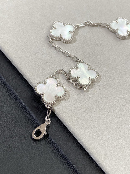 [Regalia Jewelry]CLOVER SILVER MOP 5 MOTIF BRACELET