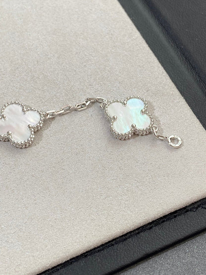 [Regalia Jewelry]CLOVER SILVER MOP 5 MOTIF BRACELET